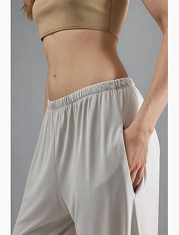 Pantalones rectos con cintura elástica busem