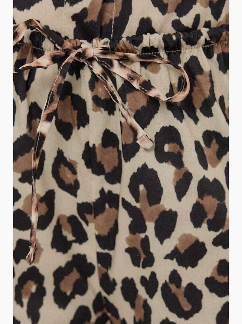 Pantalones rectos con estampado de leopardo hiccup Marrón - Kiabi