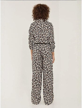 Pantalones rectos con estampado de leopardo