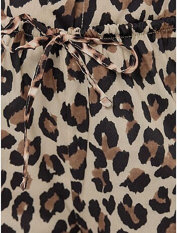Pantalones rectos con estampado de leopardo