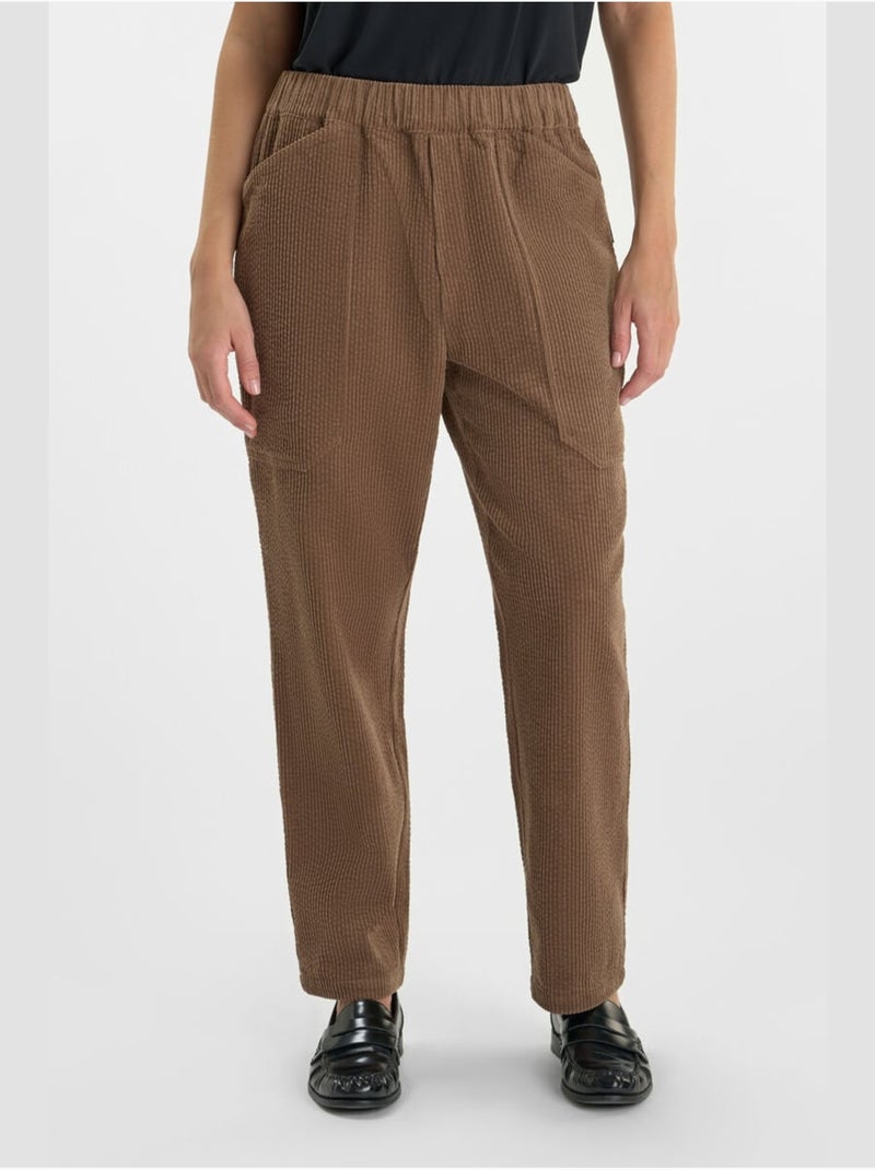 Pantalones rectos CORDO Marrón - Kiabi