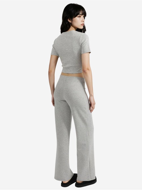 Pantalones rectos de cintura alta busem - Kiabi Pantalones rectos de cintura alta busem - Kiabi