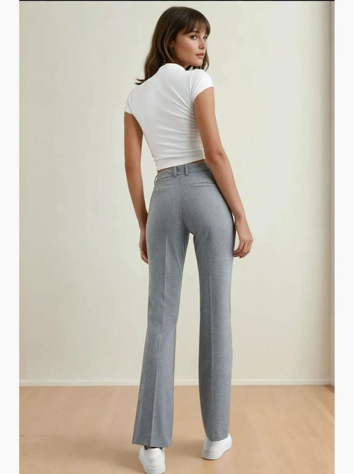Pantalones rectos de cintura alta hiccup - Kiabi Pantalones rectos de cintura alta hiccup - Kiabi