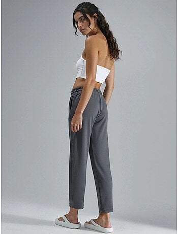 Pantalones rectos de corte regular y sin cierres hiccup