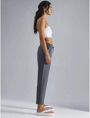 Pantalones rectos de corte regular y sin cierres hiccup