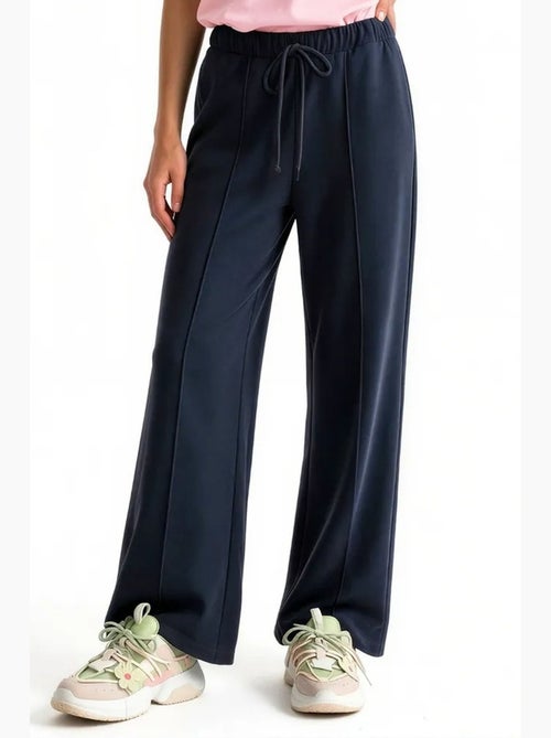 Pantalones rectos de mezcla de modal para mujer busem - Kiabi Pantalones rectos de mezcla de modal para mujer busem - Kiabi