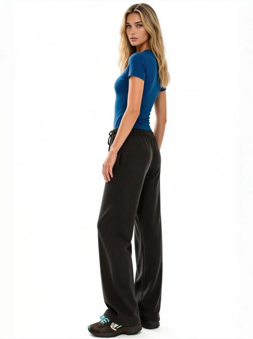 Pantalones rectos de mezcla de modal para mujer busem - Kiabi Pantalones rectos de mezcla de modal para mujer busem - Kiabi