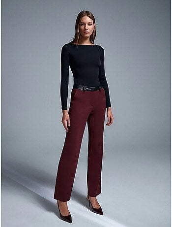 Pantalones rectos de polipiel para mujer