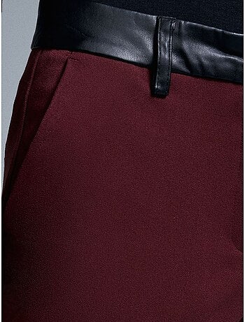 Pantalones rectos de polipiel para mujer