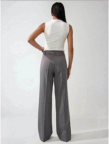 Pantalones rectos de rayas plisadas hiccup