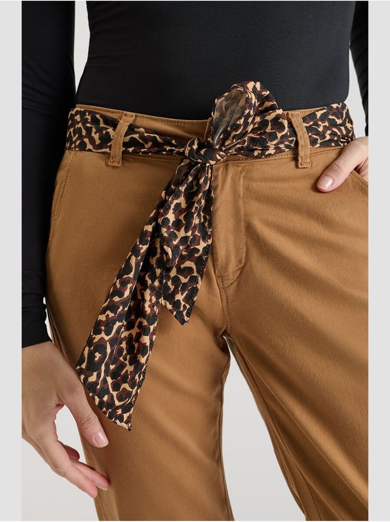 PANTALONES RECTOS KRISTIN Marrón - Kiabi