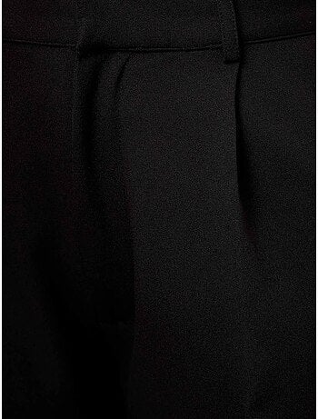 Pantalones rectos plisados