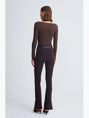 Pantalones skinny acampanados con cinturón dilvin