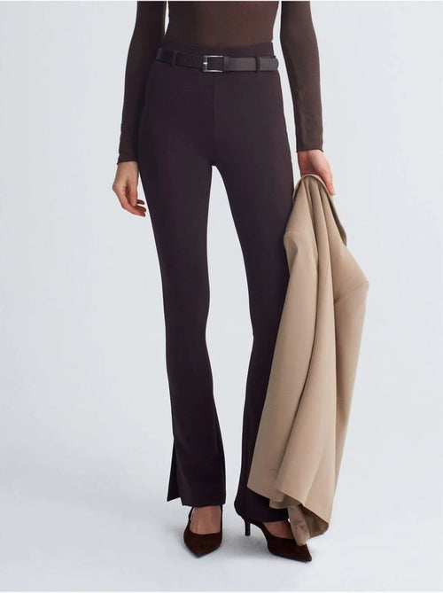 Pantalones skinny acampanados con cinturón - Kiabi
