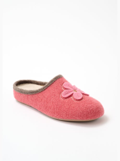 Pantuflas tipo mule con cuña ancha y confort - afibel - Kiabi Pantuflas tipo mule con cuña ancha y confort - afibel - Kiabi