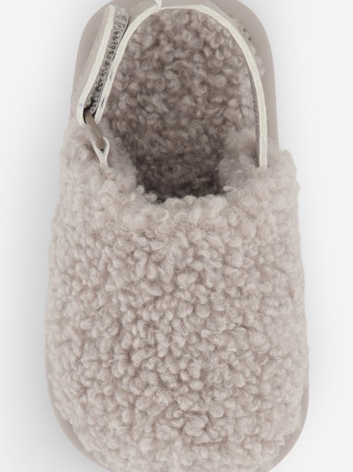 Pantuflas tipo mule con tiras de sujeción - Kiabi Pantuflas tipo mule con tiras de sujeción - Kiabi
