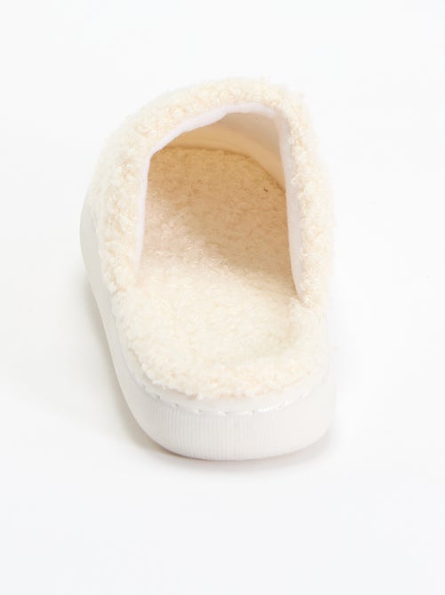 Pantuflas tipo mule de punto rizado - Kiabi Pantuflas tipo mule de punto rizado - Kiabi