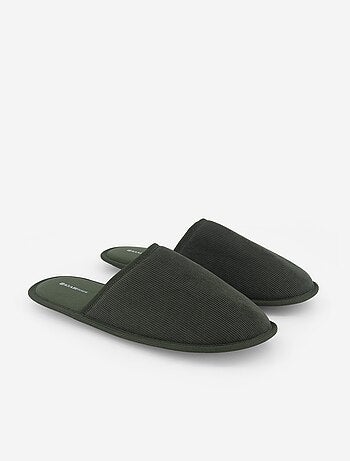 Pantuflas tipo mule lisas
