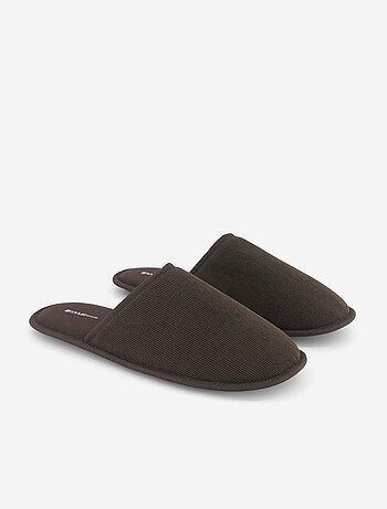 Pantuflas tipo mule lisas