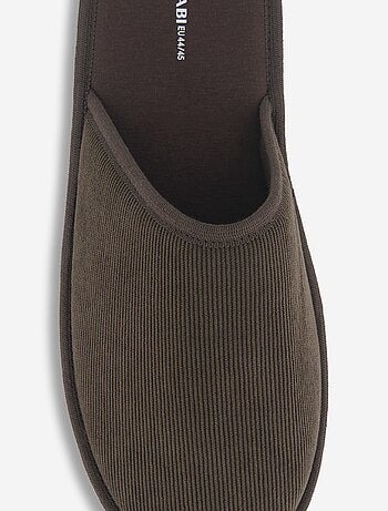 Pantuflas tipo mule lisas