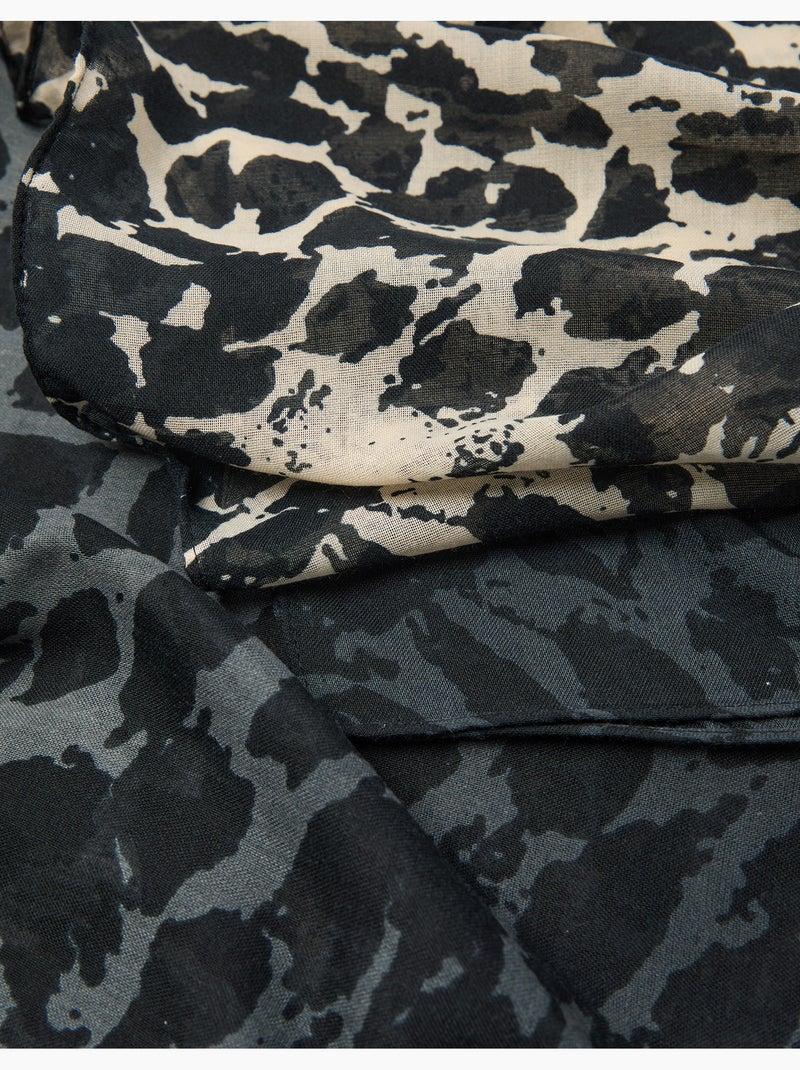 Pañuelo con estampado animal, MO Fashion Negro - Kiabi