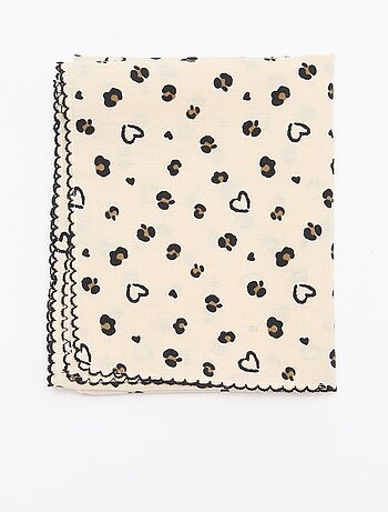 Pañuelo cuadrado estampado