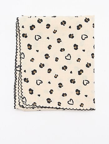 Pañuelo cuadrado estampado