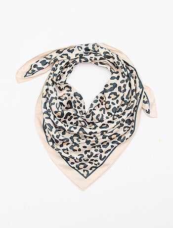 Pañuelo de satén fantasía (65x65 cm)