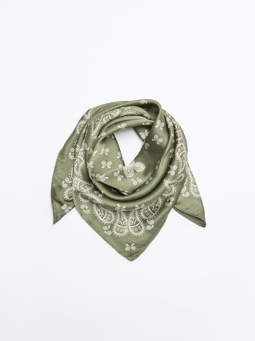 Pañuelo estampado \'bandana\' - Kiabi Pañuelo estampado \'bandana\' - Kiabi