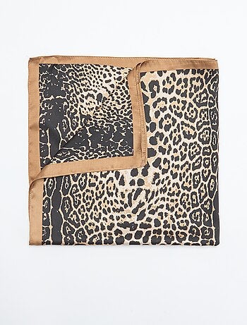 Pañuelo estampado de leopardo