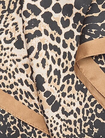 Pañuelo estampado de leopardo