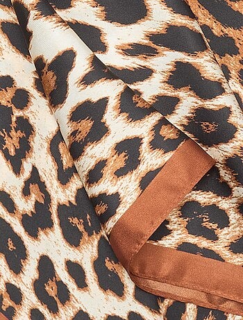Pañuelo estampado de leopardo