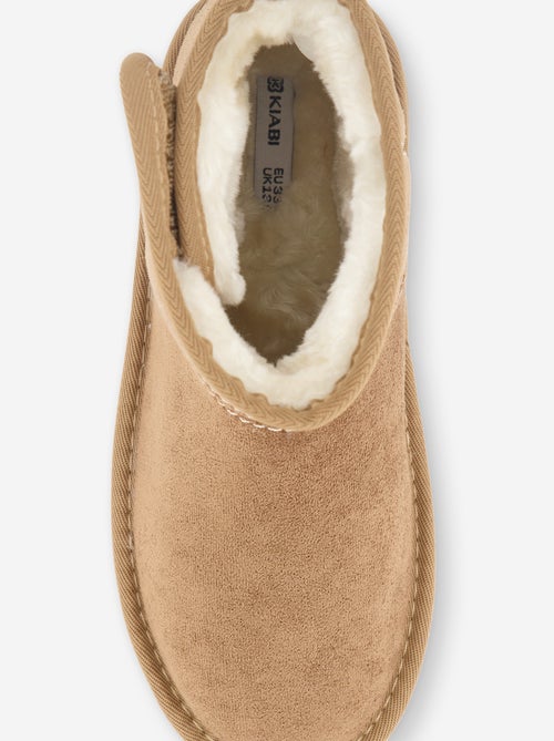 Par de botas forradas de antelina - Kiabi Par de botas forradas de antelina - Kiabi