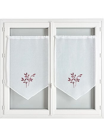 Par de cortinas bordadas