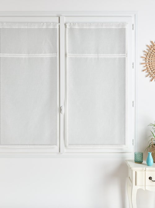 Par de cortinas con cinta de macramé - Kiabi