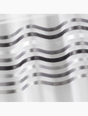 Par de cortinas de rayas horizontales
