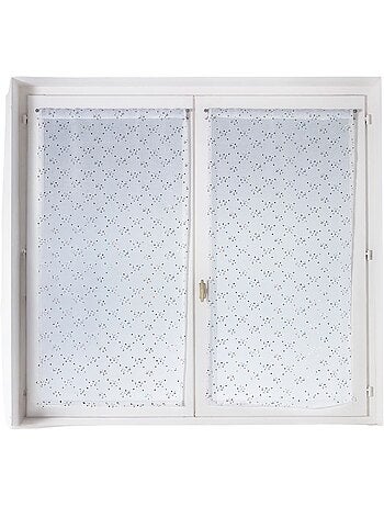Par de cortinas ligeras con motivos de puntitos