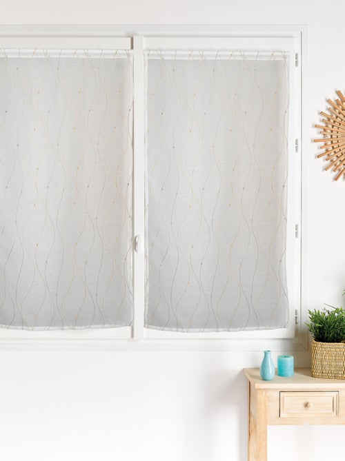 Par de cortinas onduladas bordadas para ventana - Kiabi Par de cortinas onduladas bordadas para ventana - Kiabi