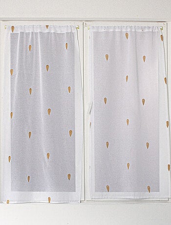 Par de cortinas rectas bordadas con gotas