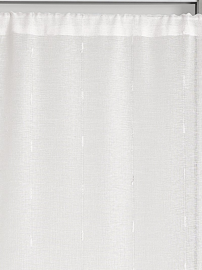 Par de pequeñas cortinas rectas en hilo flameado Blanco - Kiabi