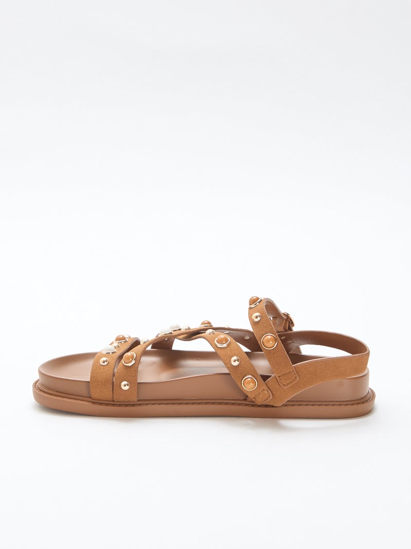 Par de sandalias con plataforma y tiras con tachuelas Marron - Kiabi