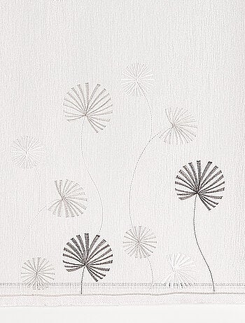 Par de visillos bordados con motivos florales