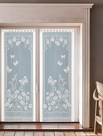 Par de visillos con flecos y encaje de mariposas