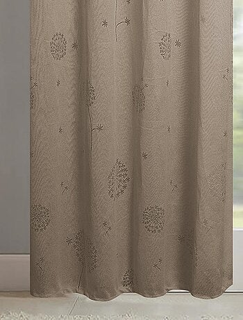 Par de visillos con ojales de flores efecto tejido