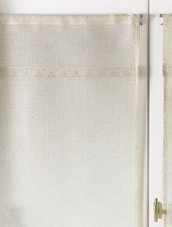 Par de visillos con paramento superior macramé corazón