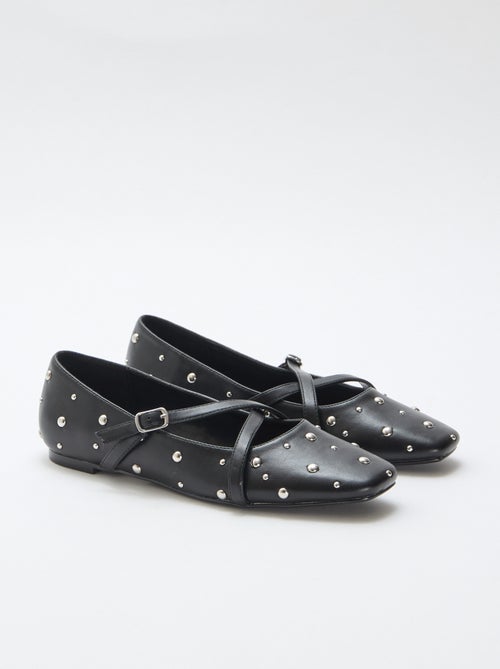 Par de zapatos de salón en charol con tachuelas plateadas - Kiabi