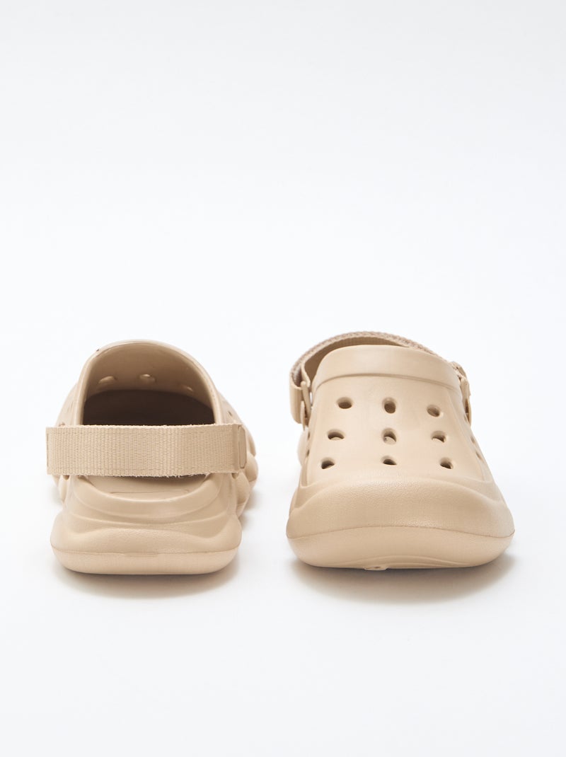 Par de zuecos de playa cerrados Beige - Kiabi