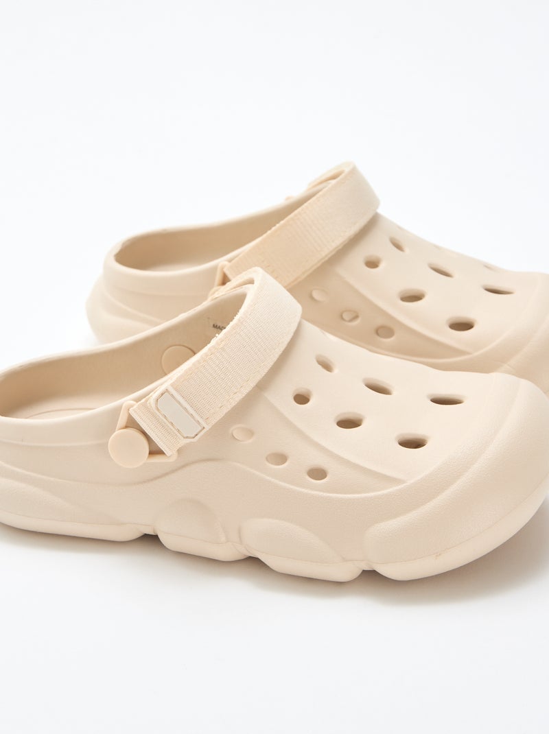 Par de zuecos de playa cerrados Beige - Kiabi