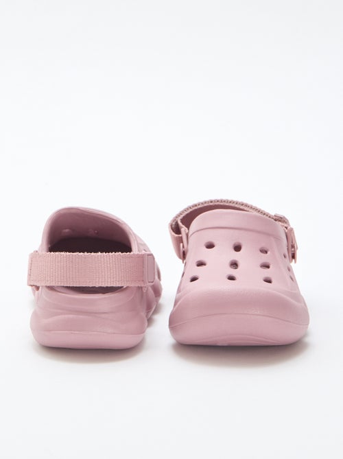 Par de zuecos de playa cerrados lisos - Kiabi