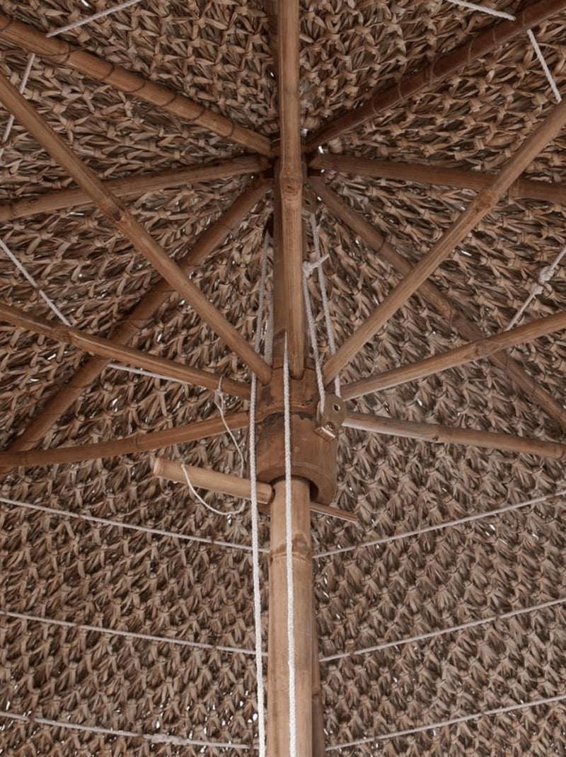 Parasol de bambú con techo de hojas de banano Beige - Kiabi